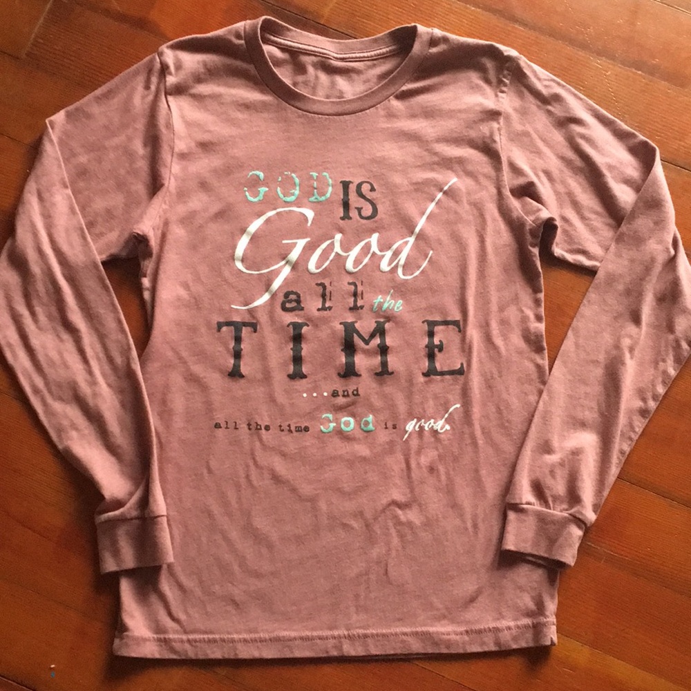 Cute long sleeve tee shirt size small